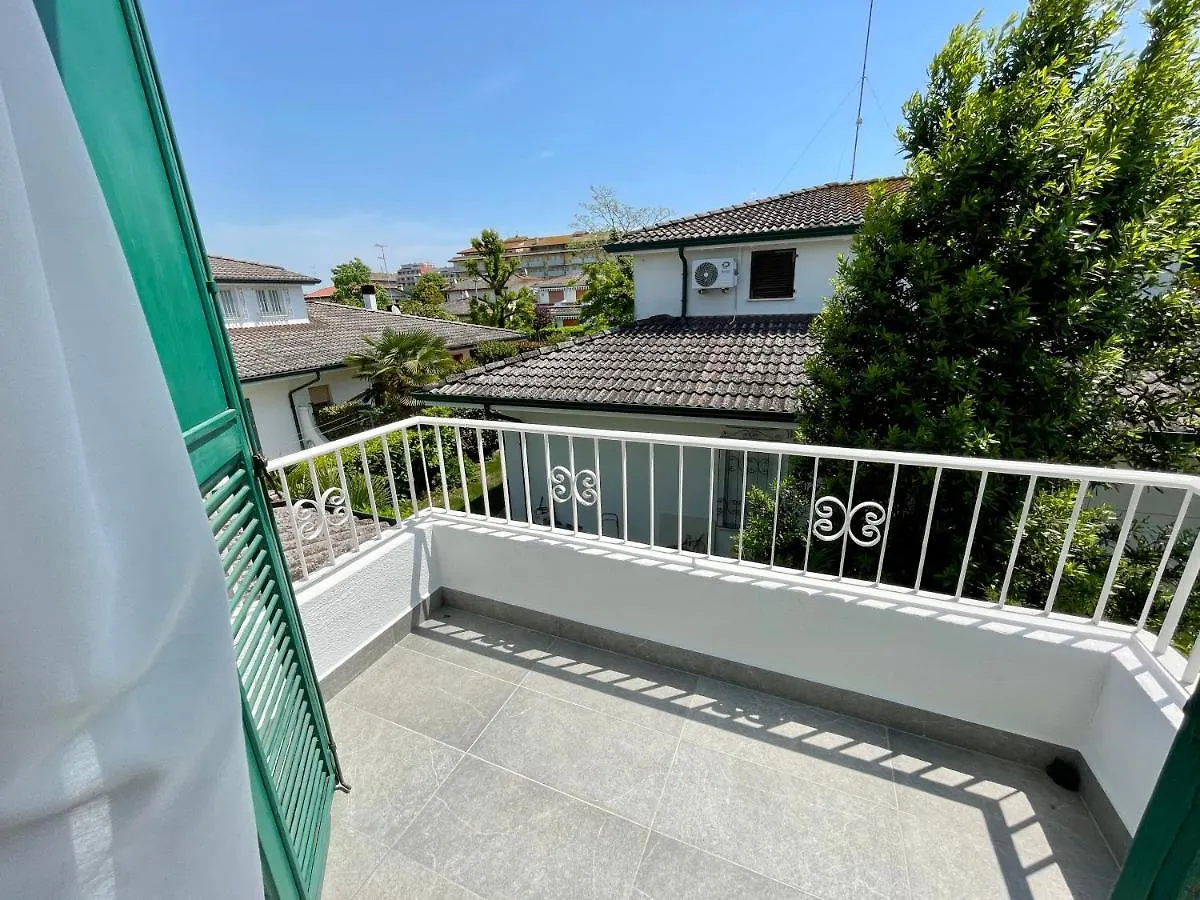 Modern Villa In Porto Santa Margherita
